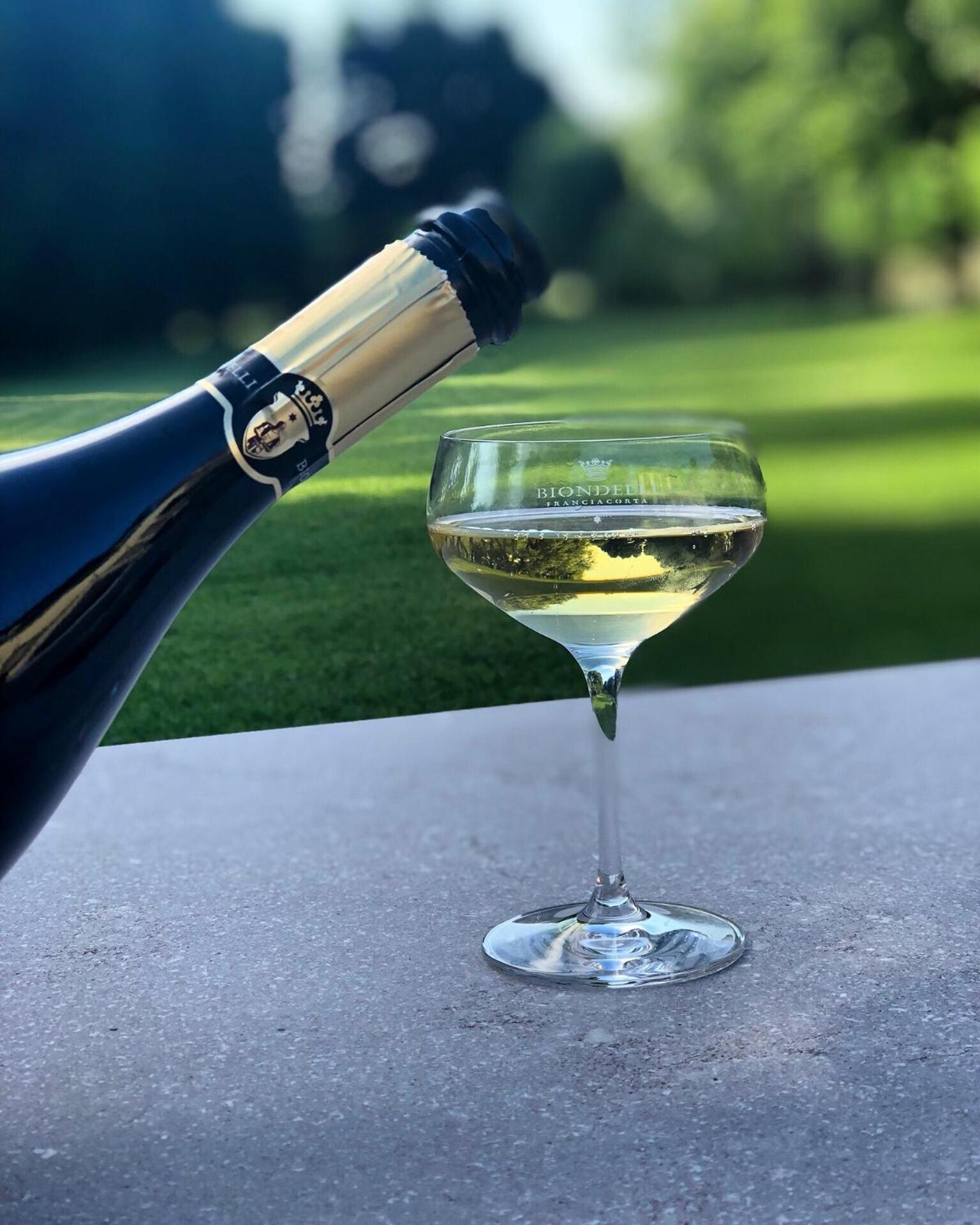 Villa Biondelli Wine & Suites Cazzago San Martino Eksteriør billede